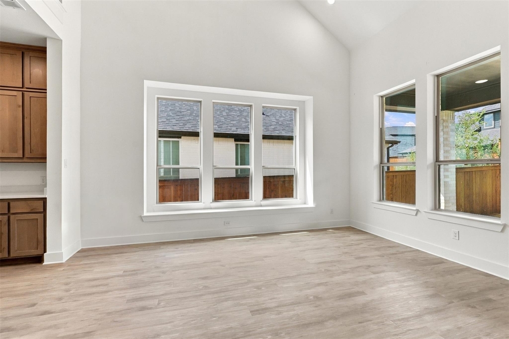 7424 Lilypad Lane - Photo 10