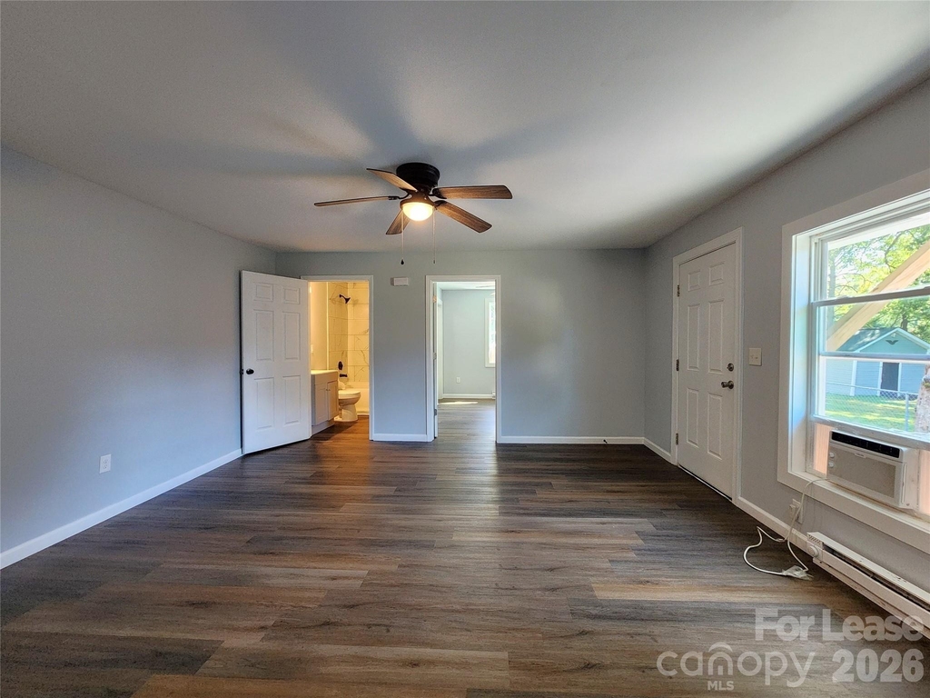 506 Cook Street - Photo 4