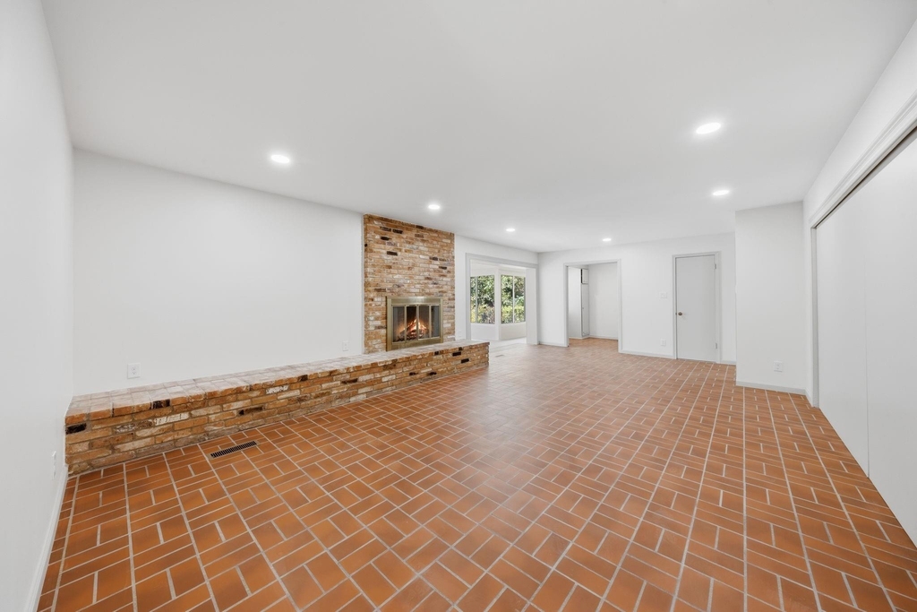 3431 Kiesthill Drive - Photo 14