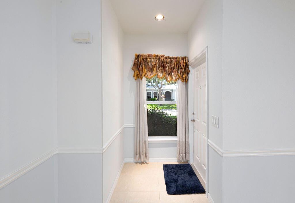 1864 S Dovetail Drive - Photo 9