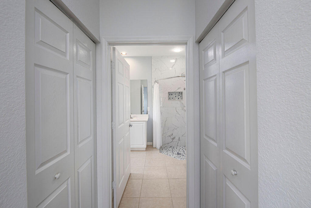 1864 S Dovetail Drive - Photo 23