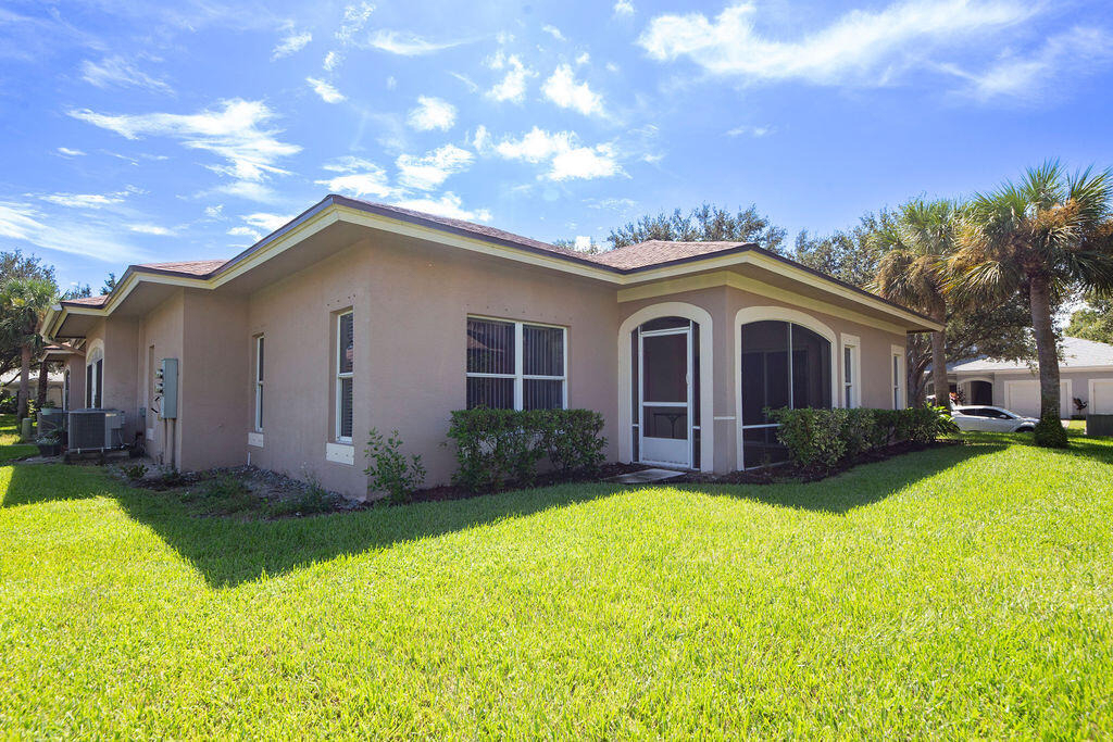 1864 S Dovetail Drive - Photo 5