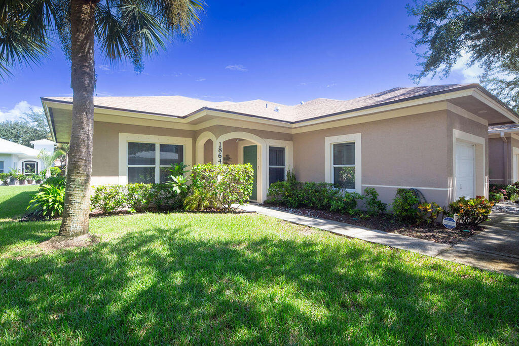 1864 S Dovetail Drive - Photo 1