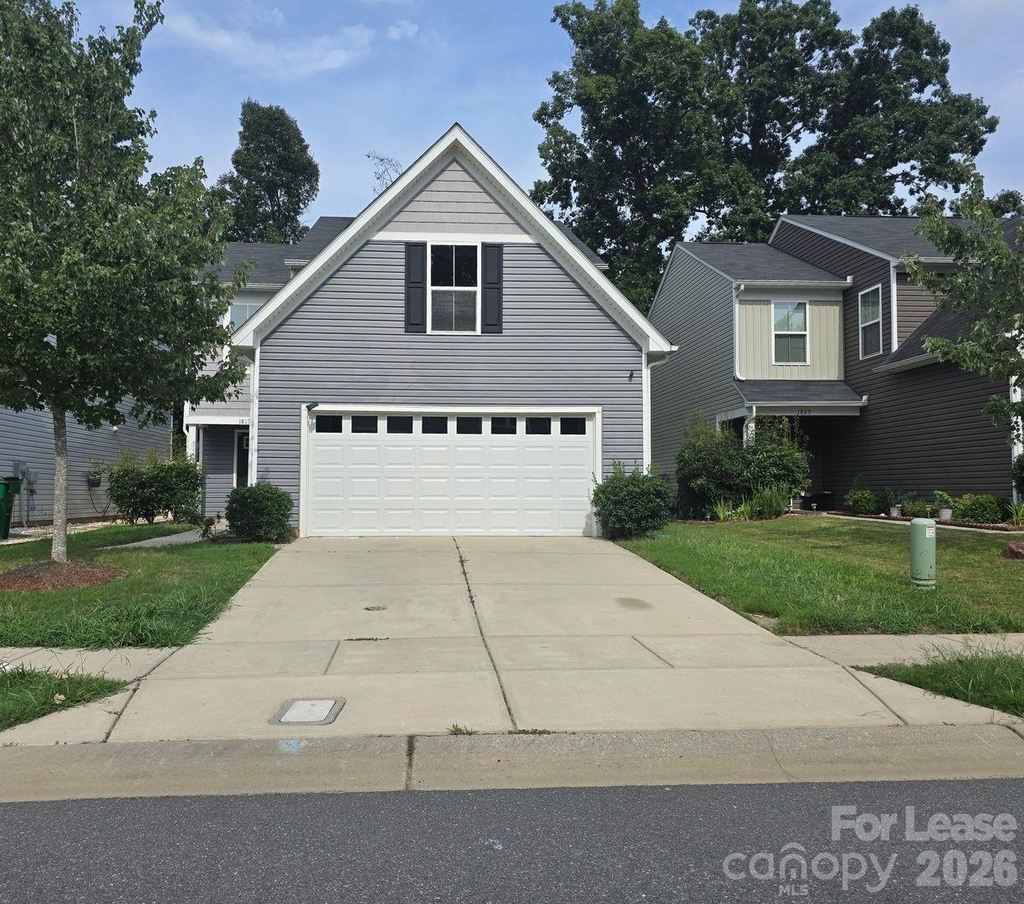 1819 Hooper Court - Photo 0