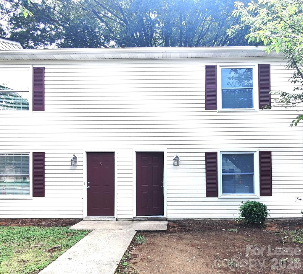 2220 Yorkhills Drive - Photo 0