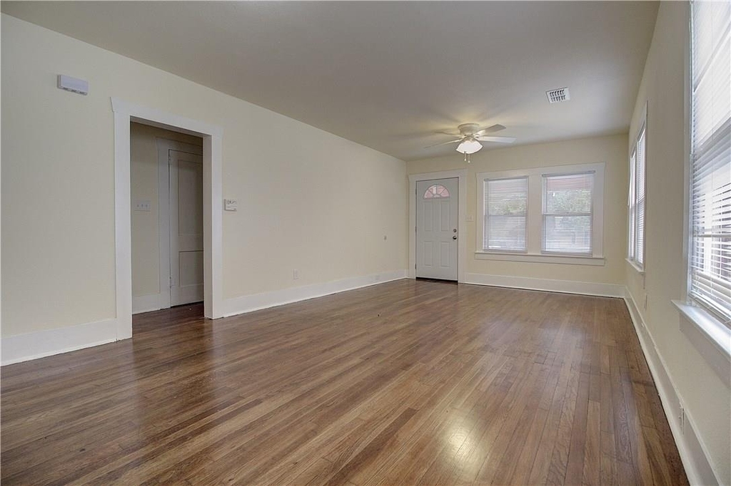 2703 Galvez Avenue - Photo 3