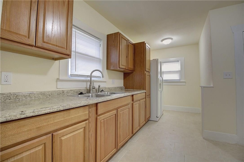 2703 Galvez Avenue - Photo 5