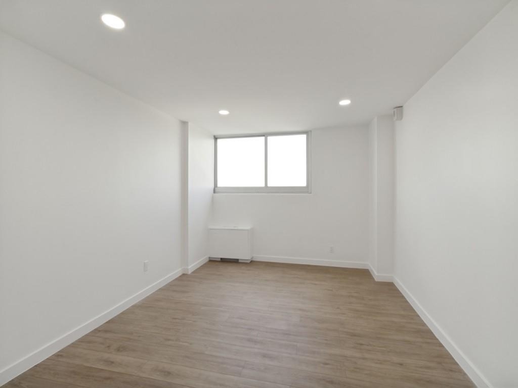 3883 Turtle Creek Boulevard - Photo 9