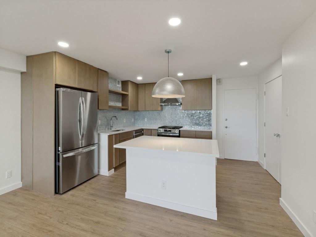 3883 Turtle Creek Boulevard - Photo 3