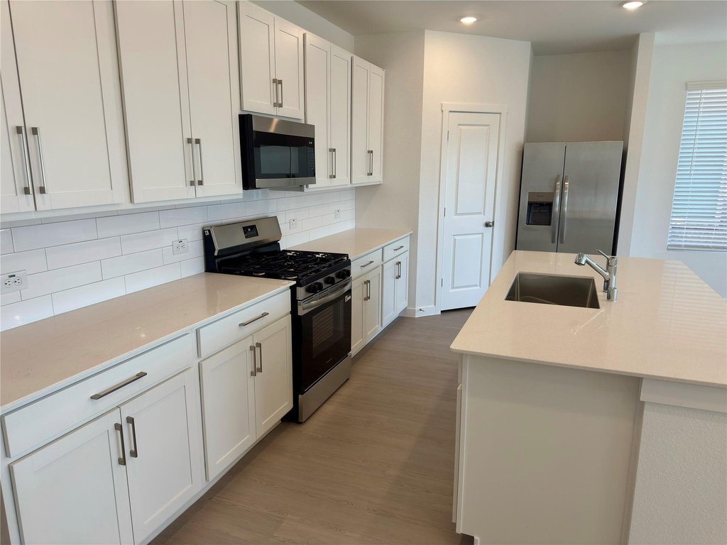3008 Dutch Road - Photo 5