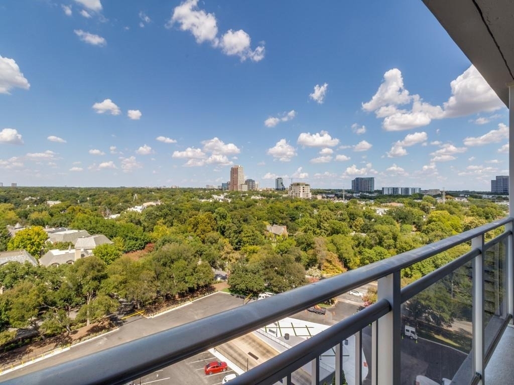 3883 Turtle Creek Boulevard - Photo 7