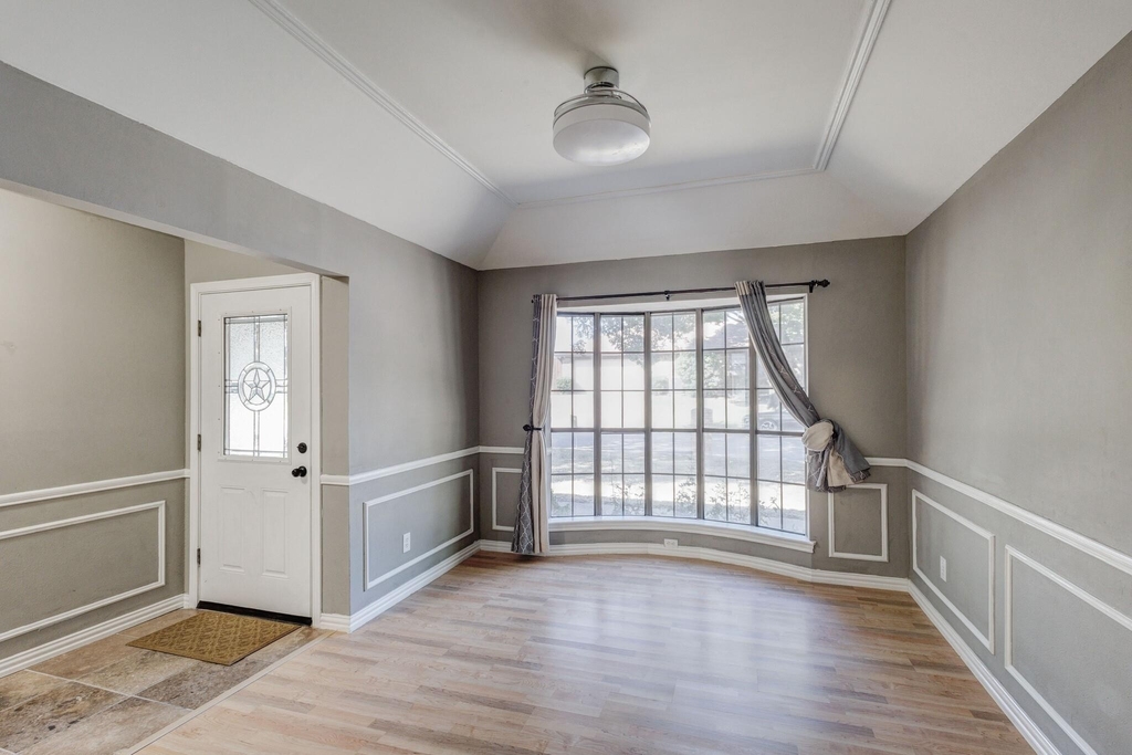 4227 High Mesa Drive - Photo 5