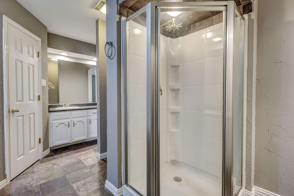 4227 High Mesa Drive - Photo 17