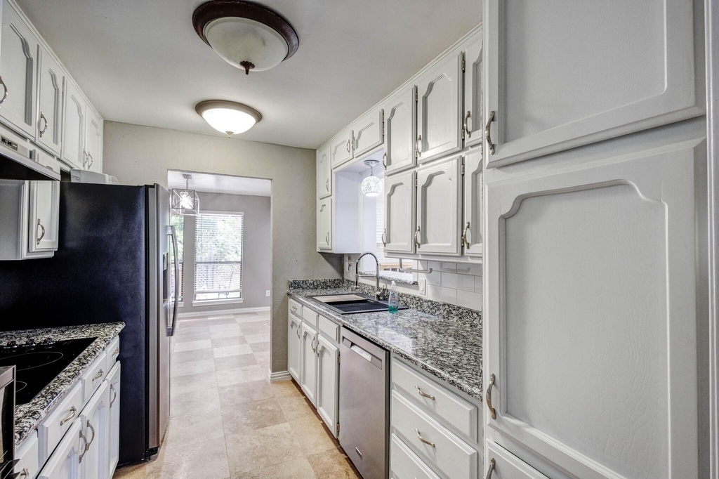4227 High Mesa Drive - Photo 7