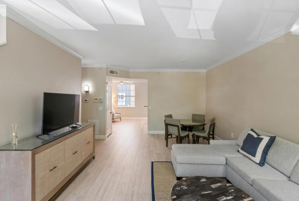 610 Fern Street - Photo 2