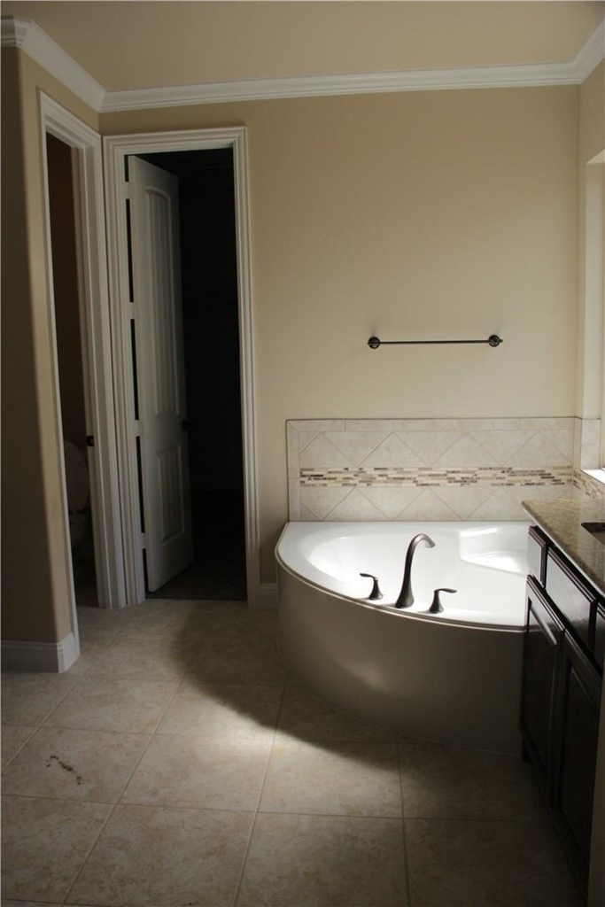 14764 Crystal Beach Lane - Photo 8