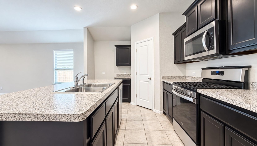 10333 Fort Croghan Trail - Photo 8