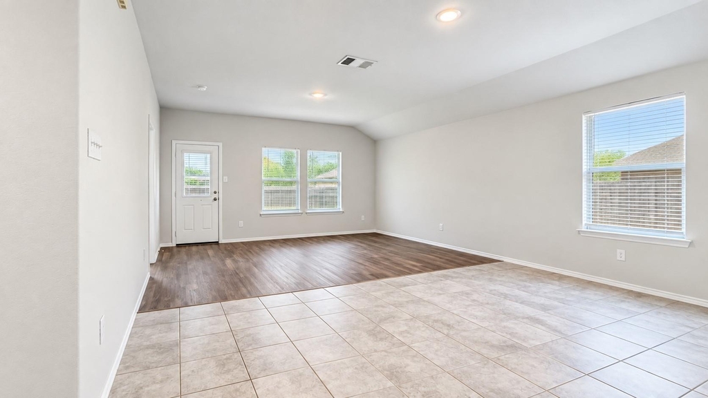10333 Fort Croghan Trail - Photo 2