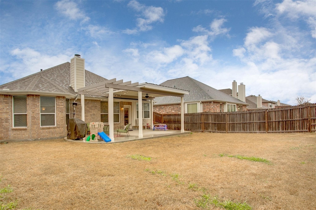 10228 Olivia Drive - Photo 24