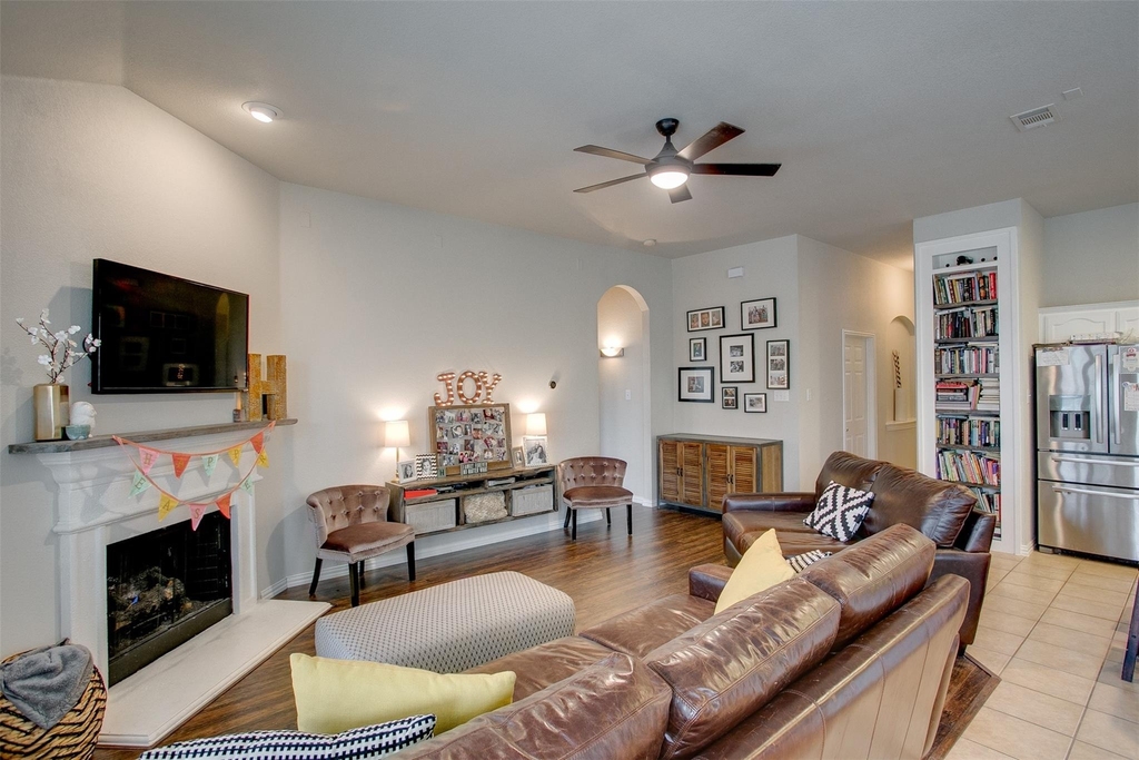 10228 Olivia Drive - Photo 10
