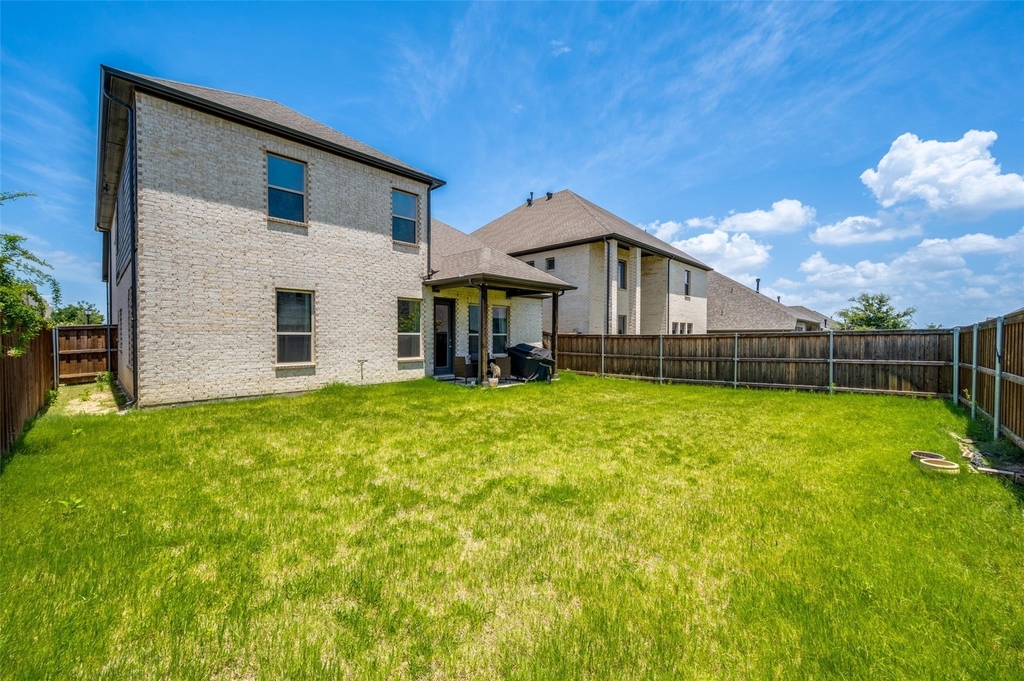 333 Foxthorne Way - Photo 32
