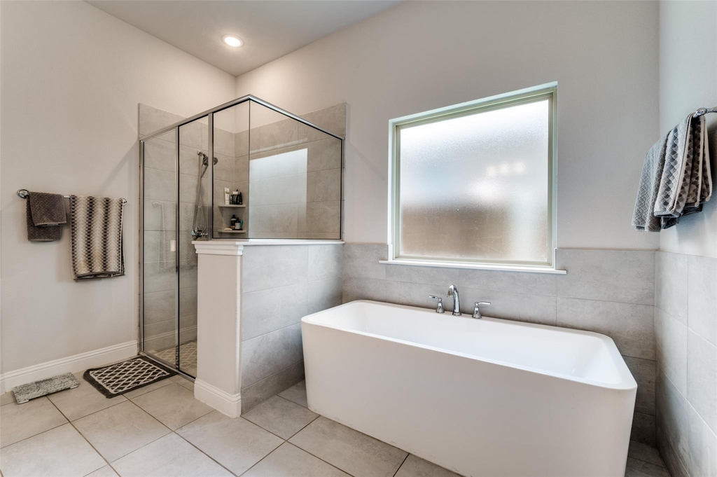333 Foxthorne Way - Photo 18