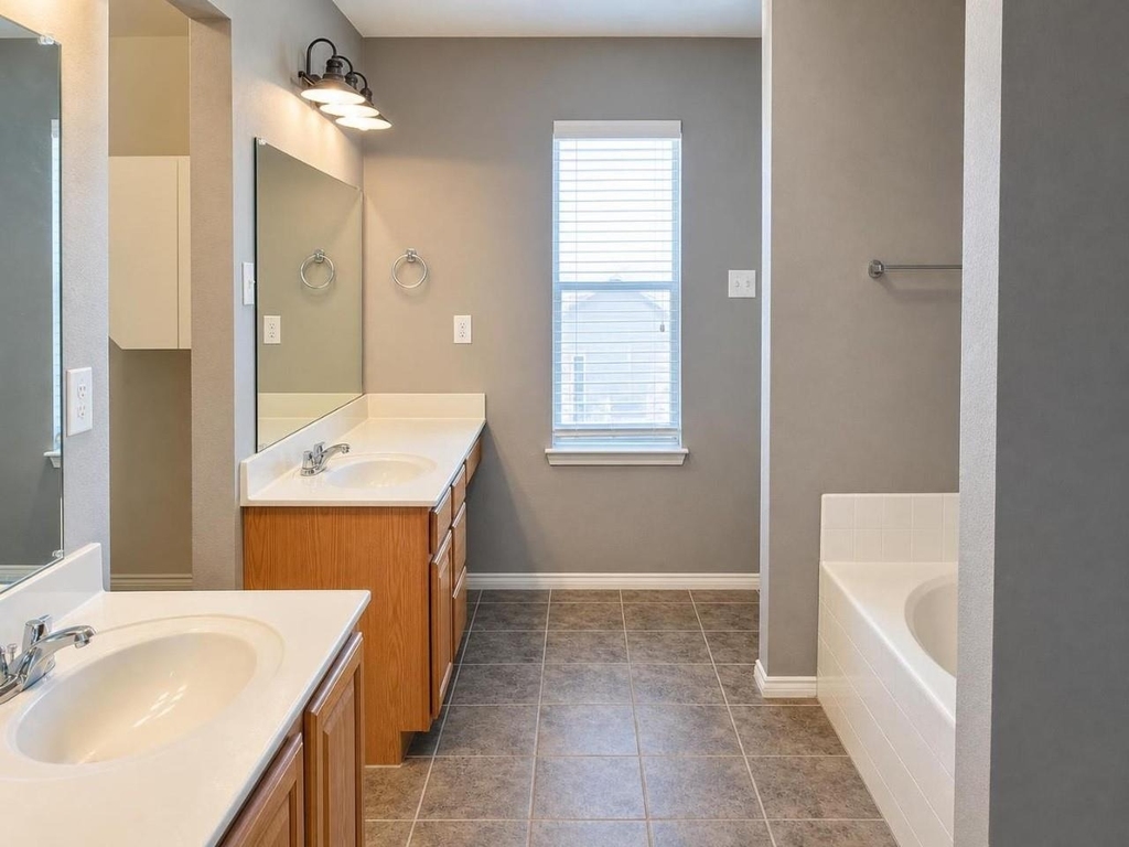1621 Village Park Trail - Photo 14