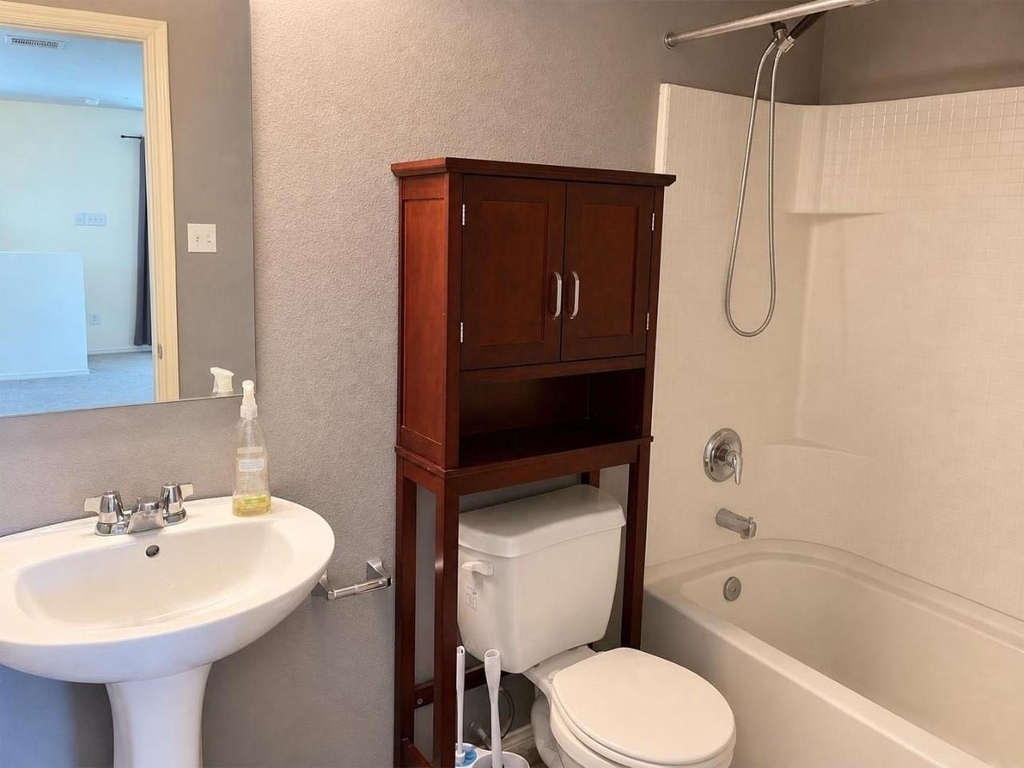 1621 Village Park Trail - Photo 19