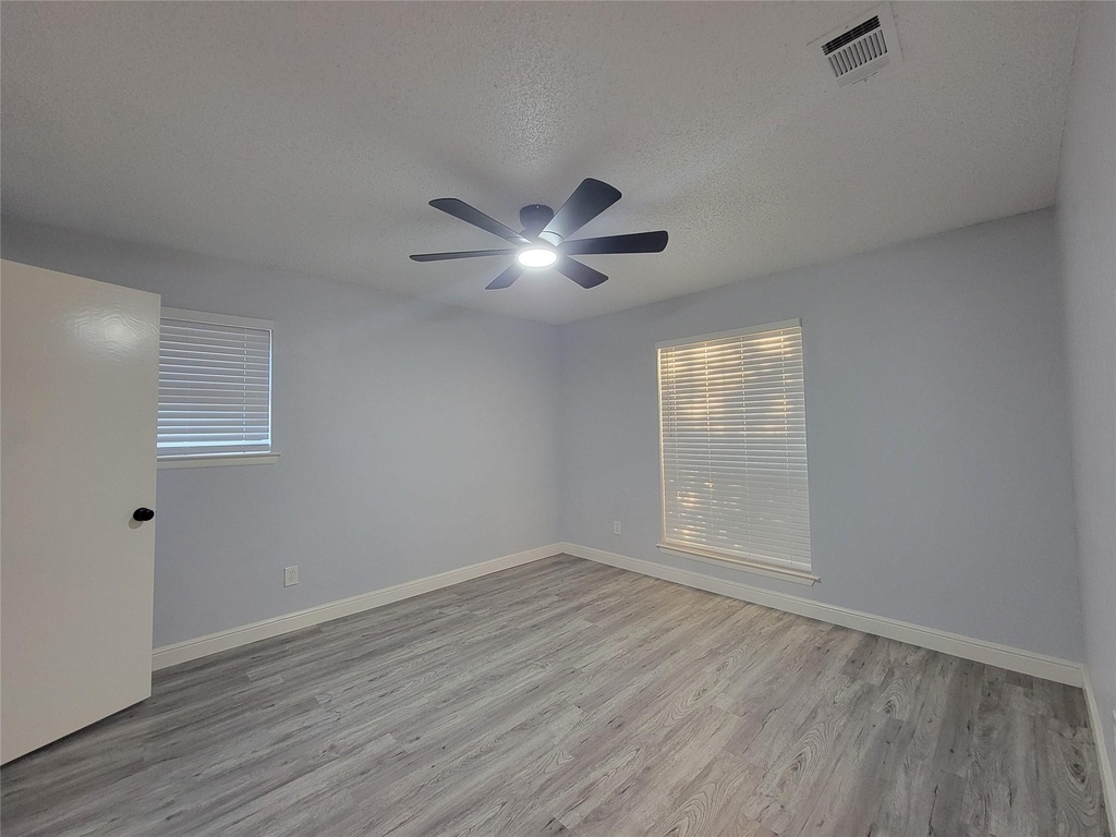 7405 Pinehurst Drive W - Photo 24