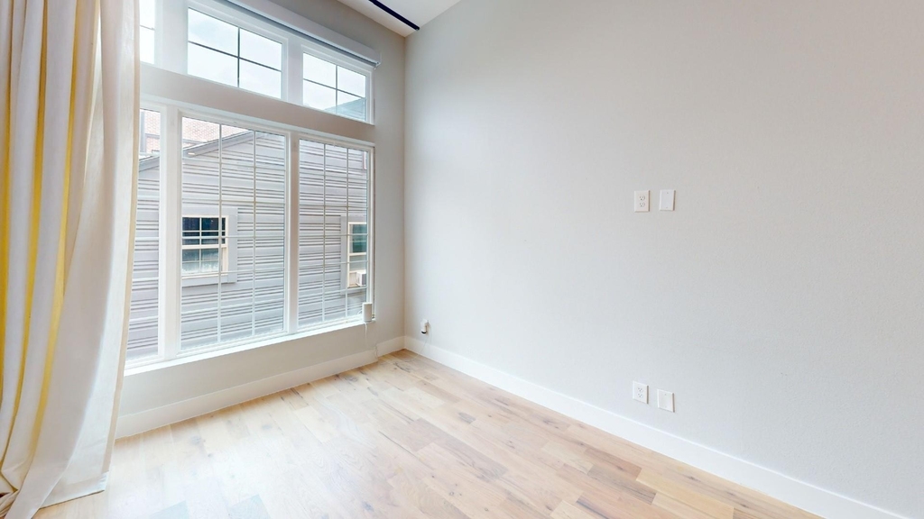 1910 Caddo Street - Photo 11