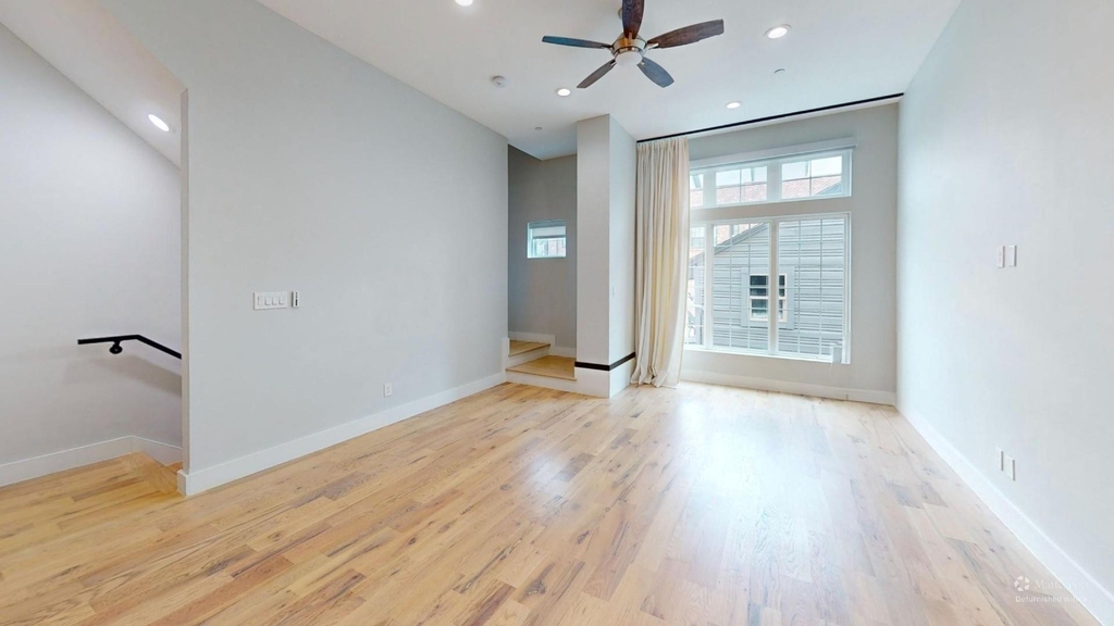 1910 Caddo Street - Photo 10