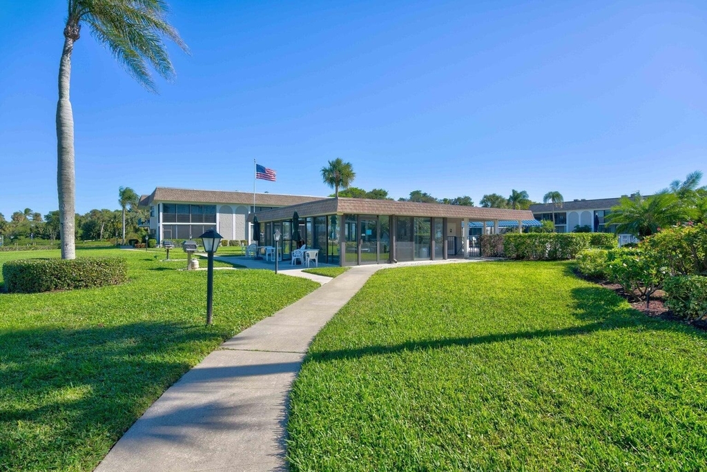 755 Saturn Street - Photo 30