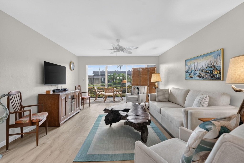 755 Saturn Street - Photo 12