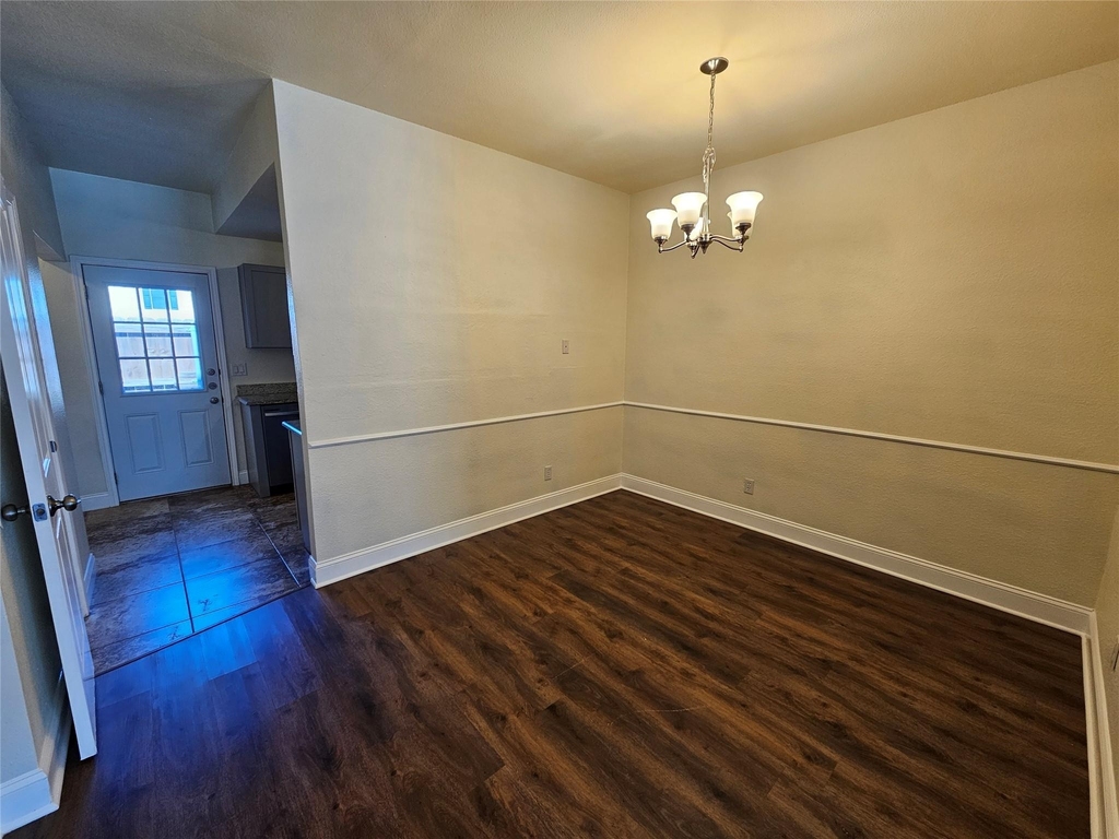 216 Samuel Boulevard - Photo 10