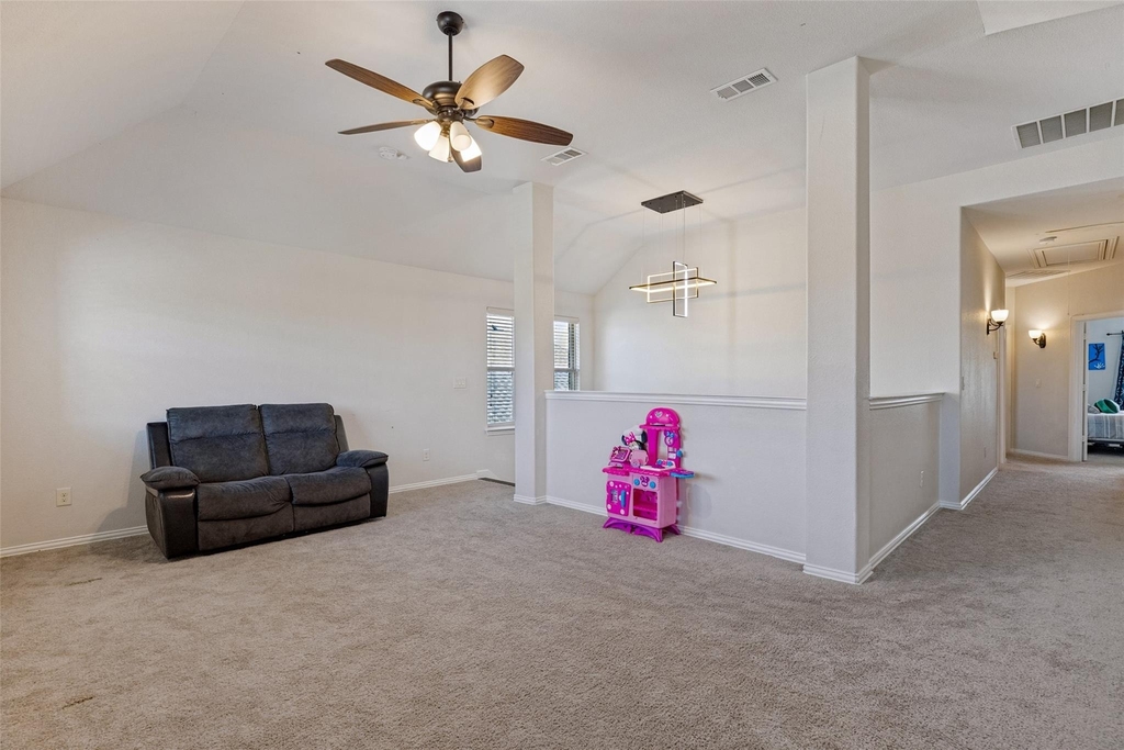 817 Glendale Drive - Photo 14