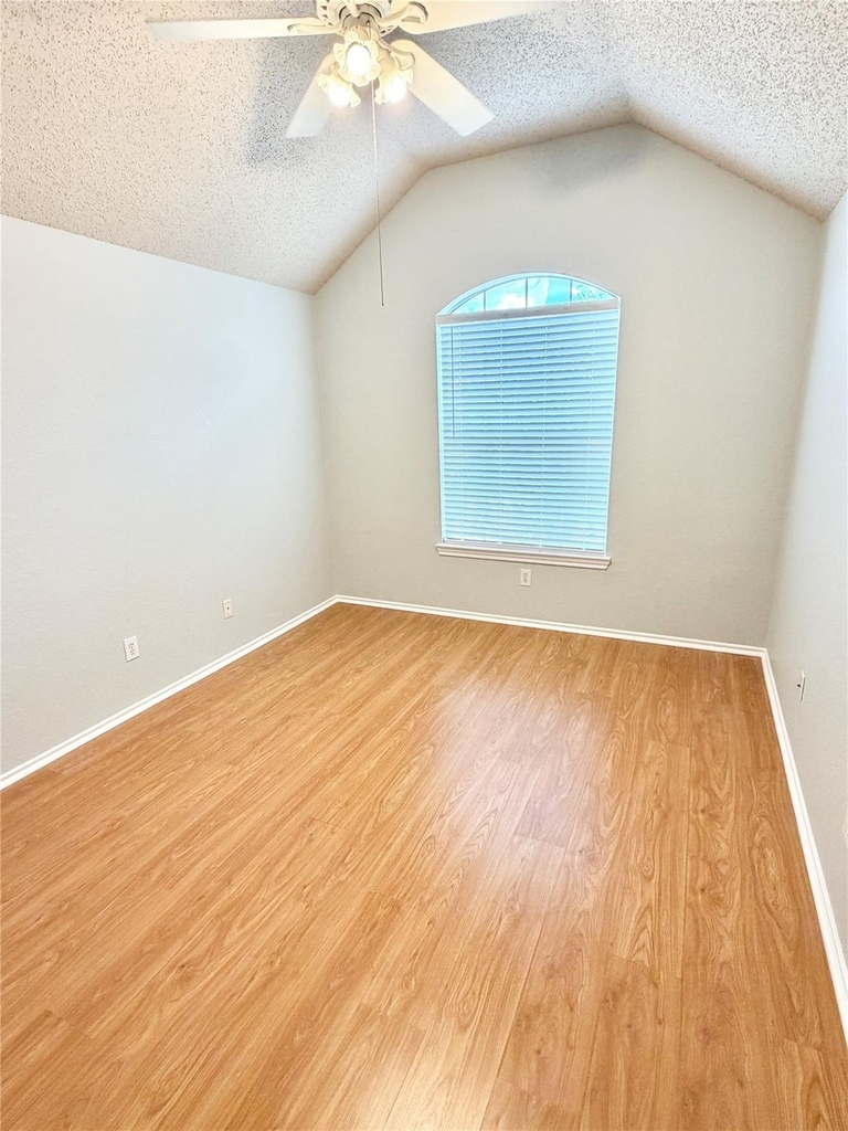140 Fallkirk Drive - Photo 26