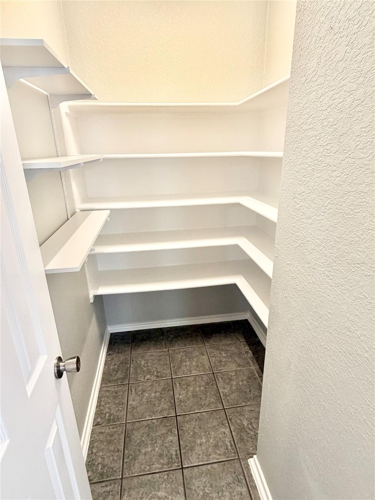 140 Fallkirk Drive - Photo 11