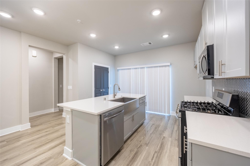 3353 Wynwood Drive - Photo 13