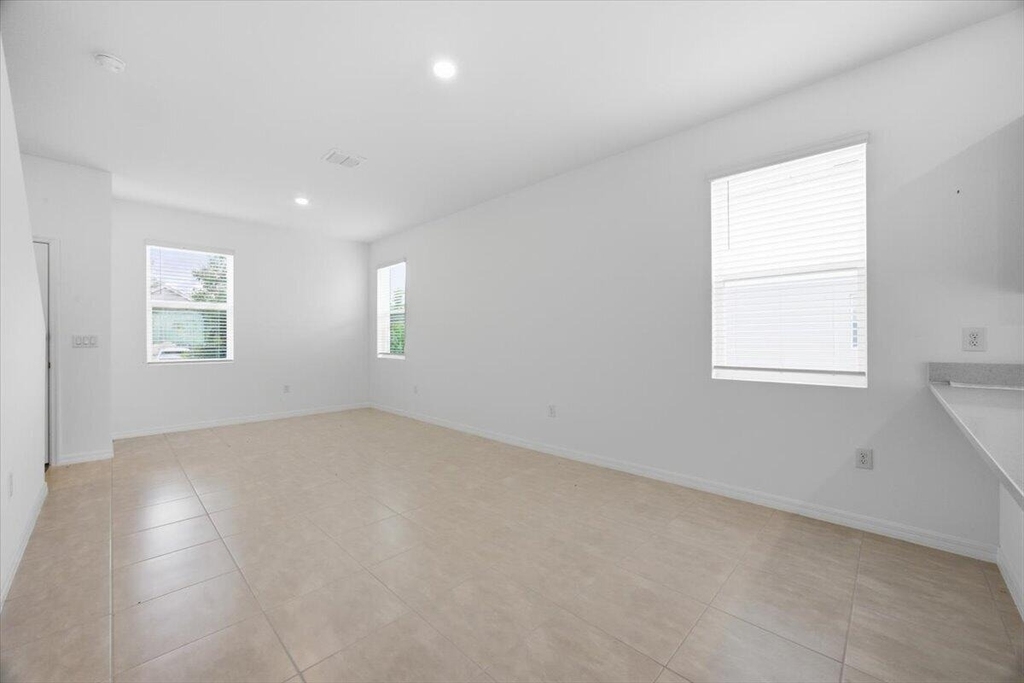 2874 Skyline Loop - Photo 2