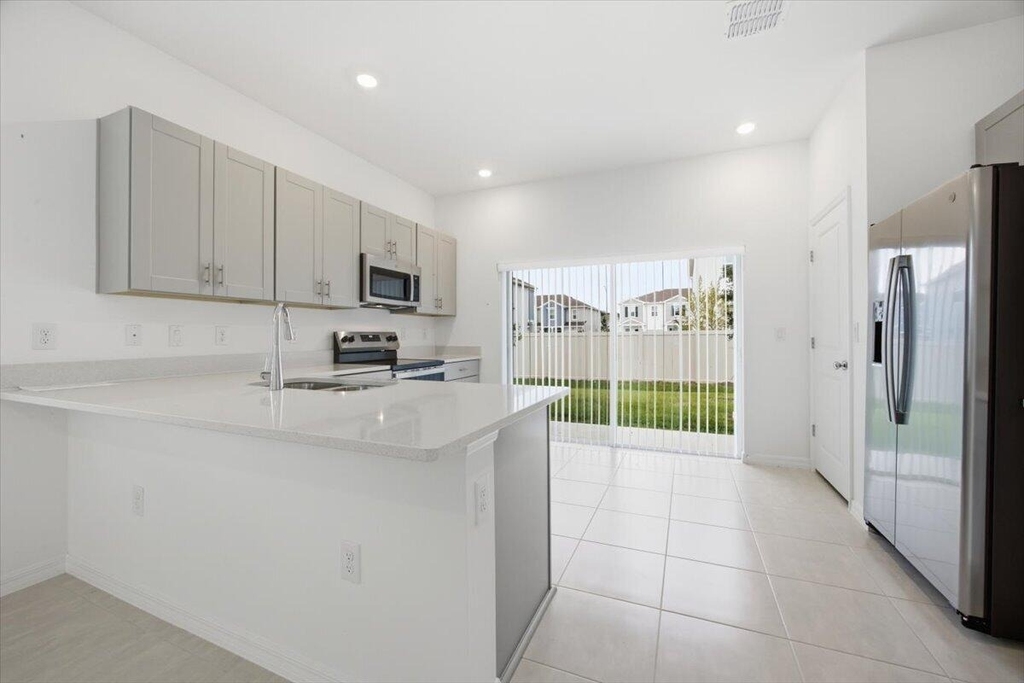 2874 Skyline Loop - Photo 3