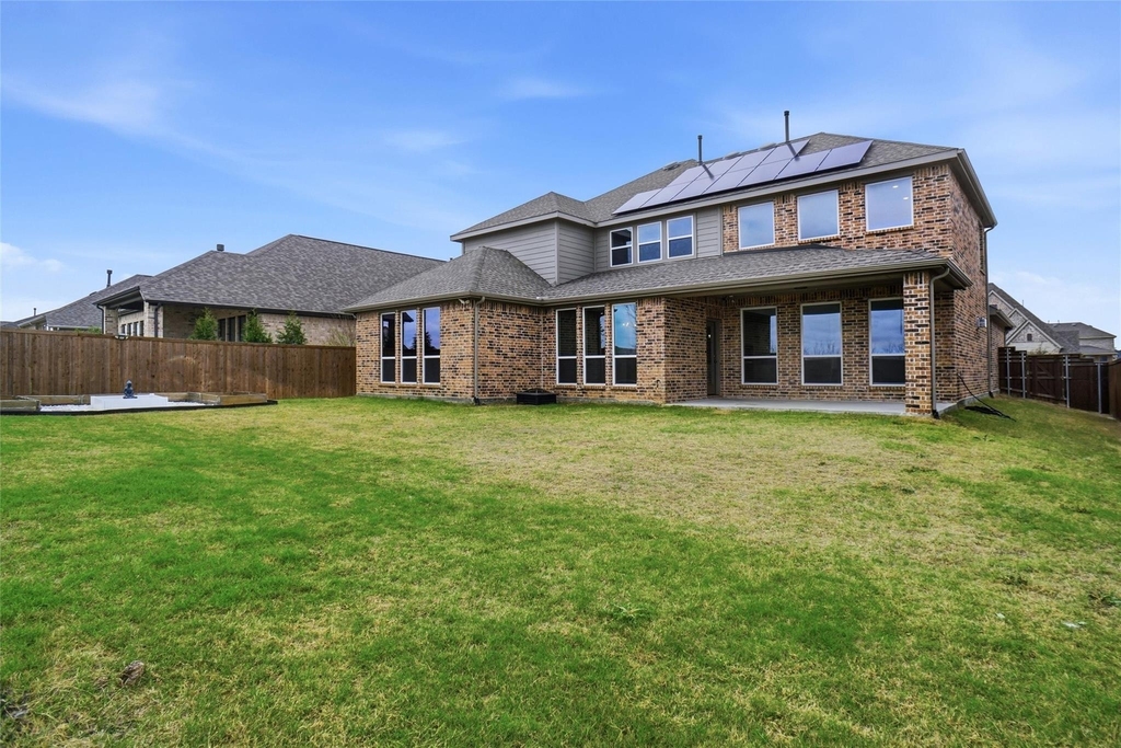 2073 Cloverfern Way - Photo 34
