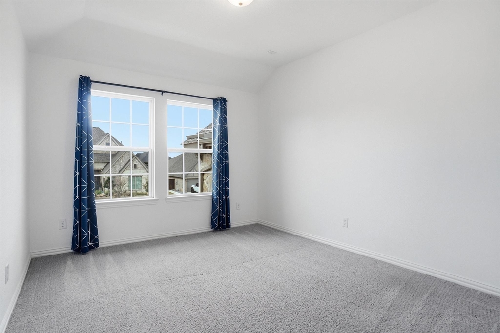 2073 Cloverfern Way - Photo 22