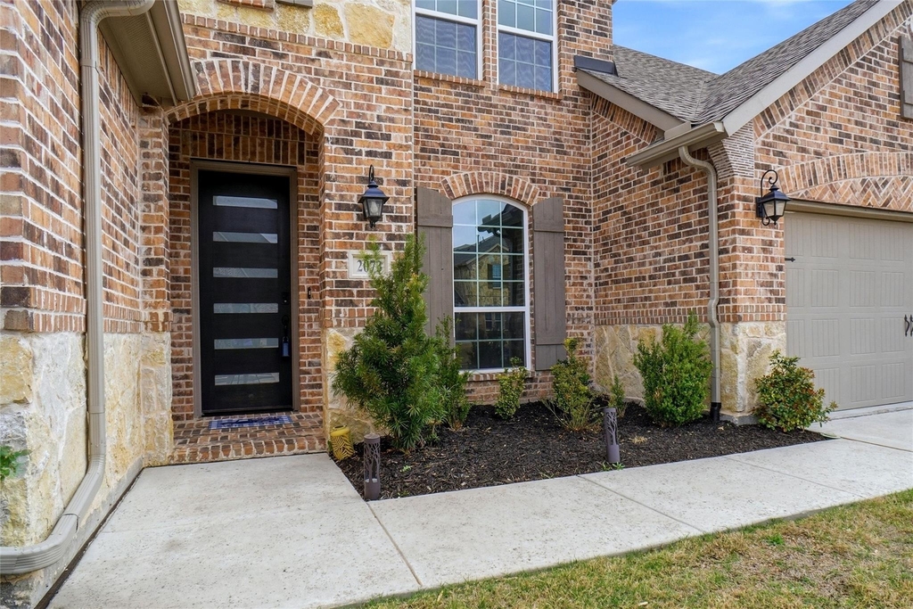 2073 Cloverfern Way - Photo 4