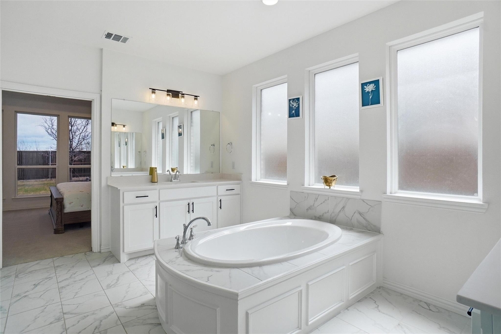 2073 Cloverfern Way - Photo 19