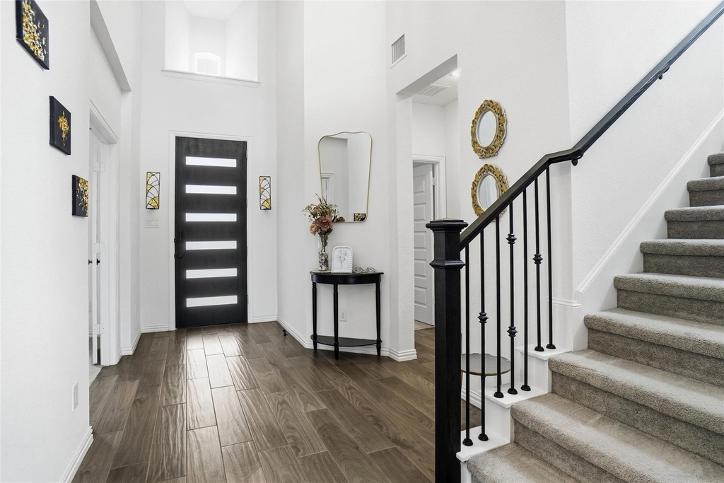 2073 Cloverfern Way - Photo 6