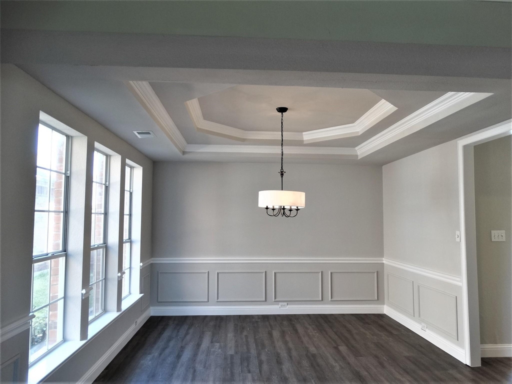 7904 Kettlewood Court - Photo 4