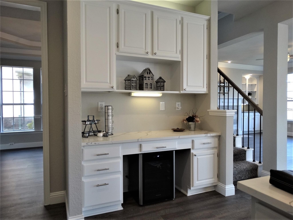 7904 Kettlewood Court - Photo 18