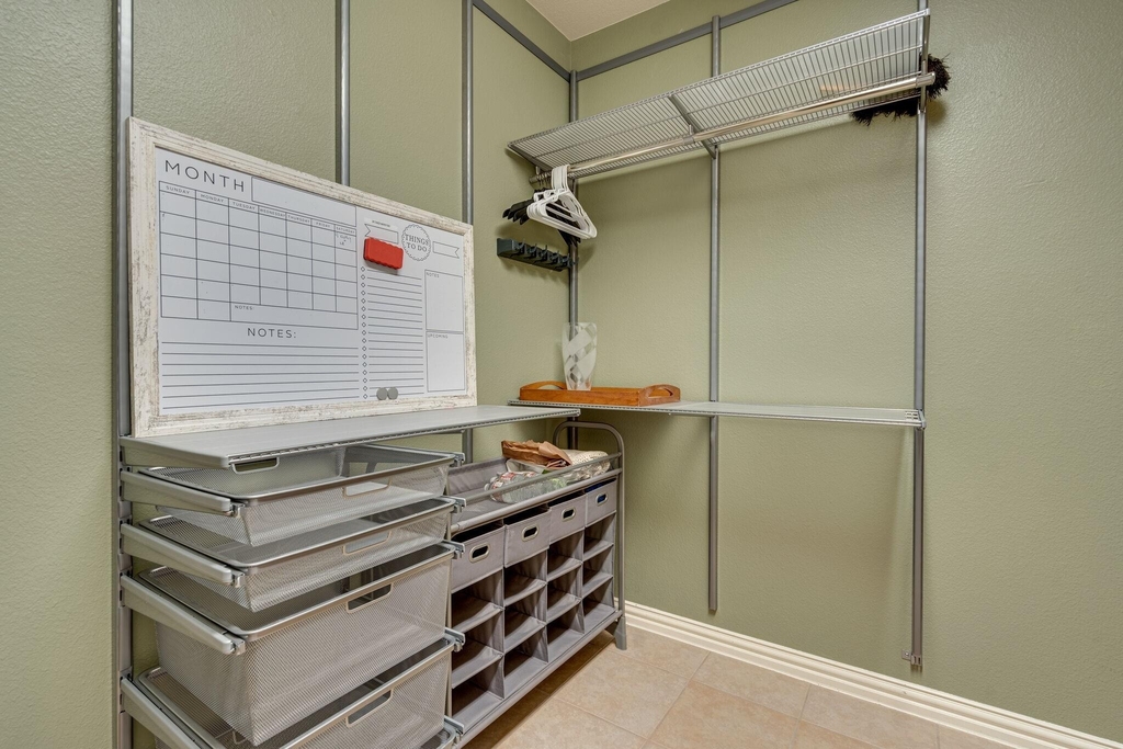 9600 Colbert Cove - Photo 13