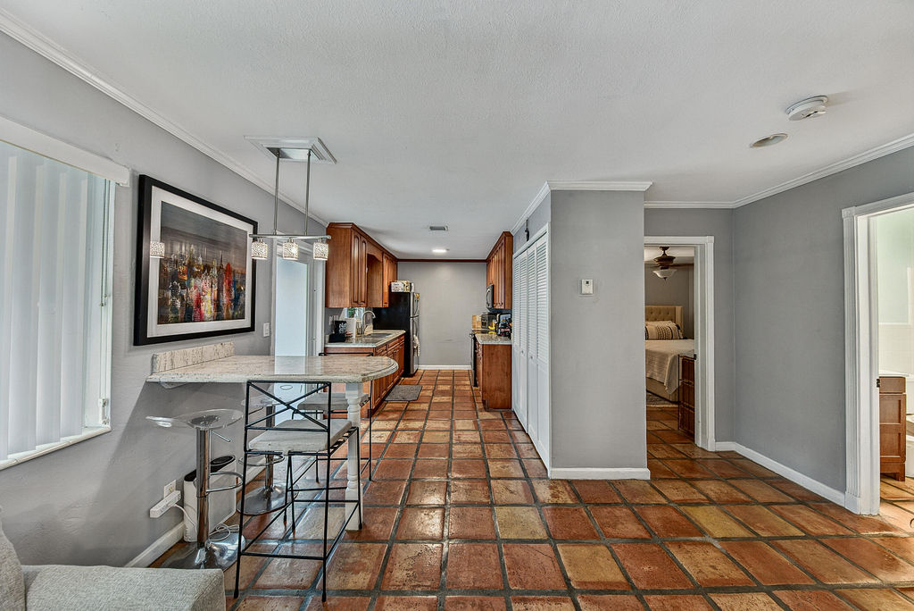 701 Ne 22nd Drive - Photo 15