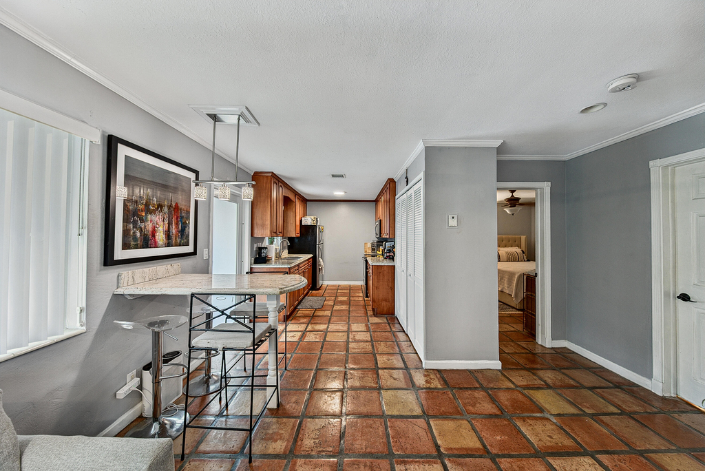 701 Ne 22nd Drive - Photo 13